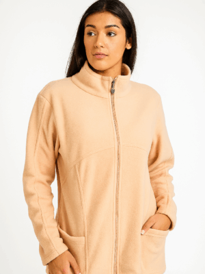 Jaqueta Feminina em Soft com Zíper - Conforto e Estilo nos Dias Frios