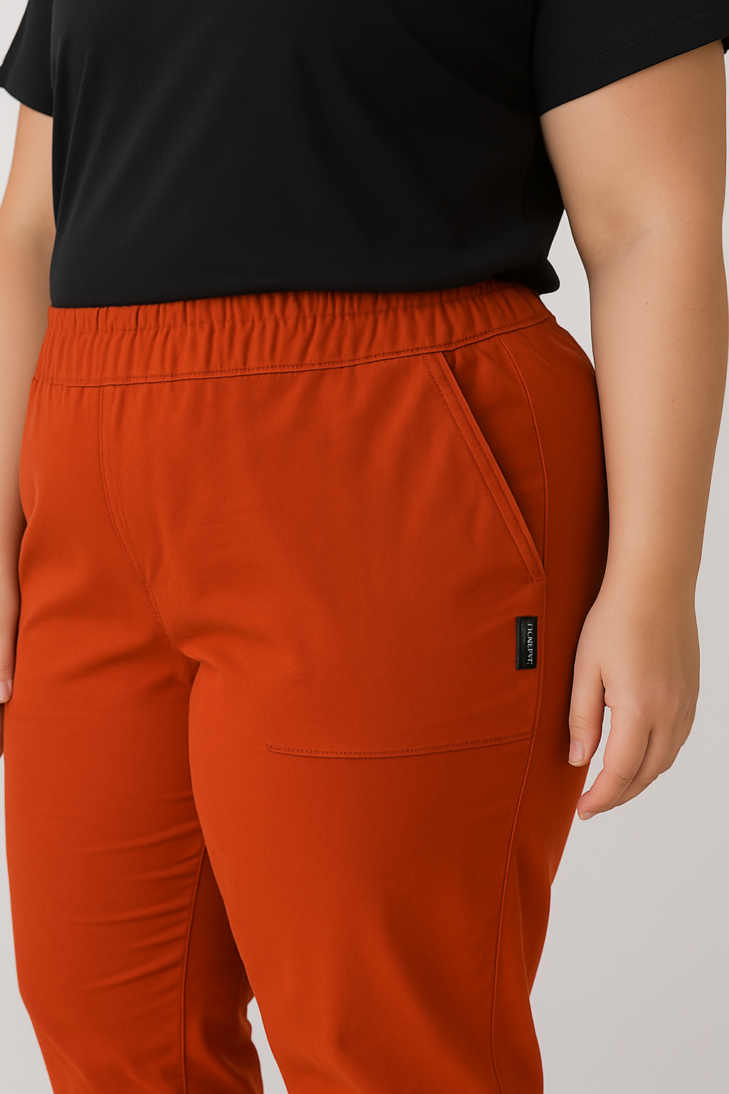 Calça Jogger Plus Size Feminina – Estilo e Conforto em Cada Movimento - Imagem 2