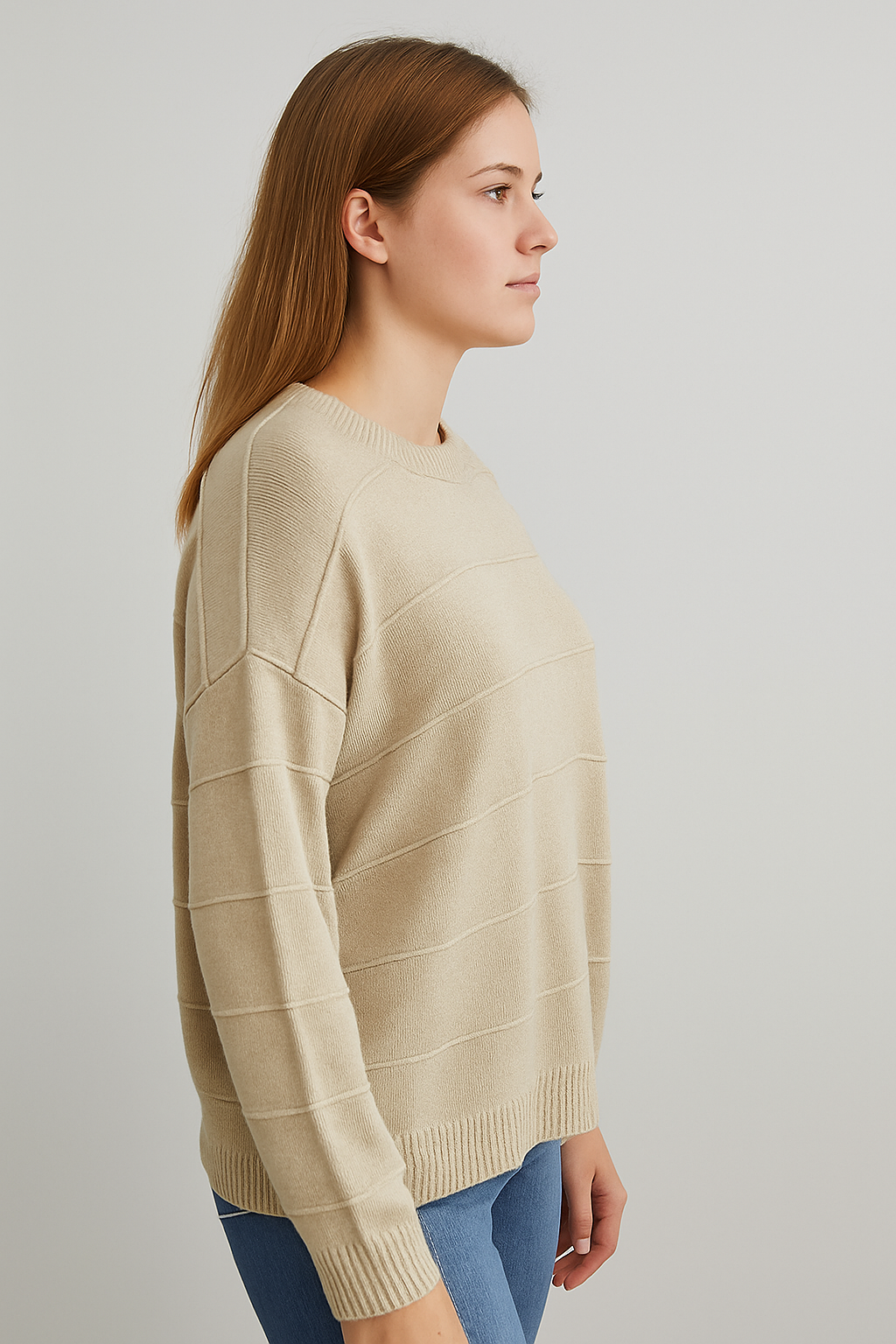 Suéter Feminino Bege com Textura – Elegância e Conforto em uma Peça Versátil - Imagem 3