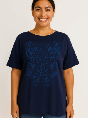 Blusa Feminina Malwee com Estampa Floral Bordada – Conforto e Estilo no Dia a Dia