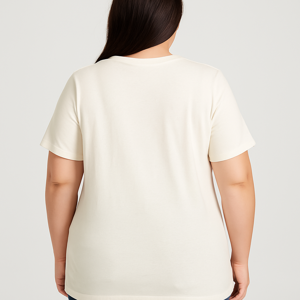 Camiseta Feminina Estampada “Escape to Nature” – Leveza e Inspiração para o Dia a Dia - Imagem 3