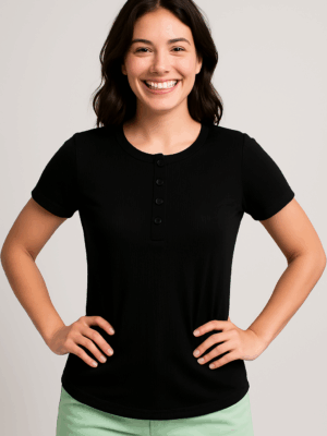 Blusa Feminina Preta Canelada com Botões – Conforto e Estilo para o Dia a Dia
